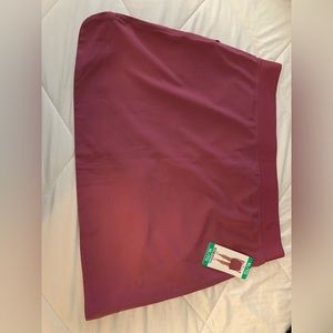 Woman’s golf skirt - size XL - purple